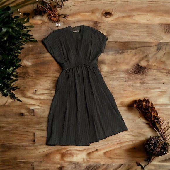 Balenciaga Silk Flowy V-Neck Black Dress Size 38